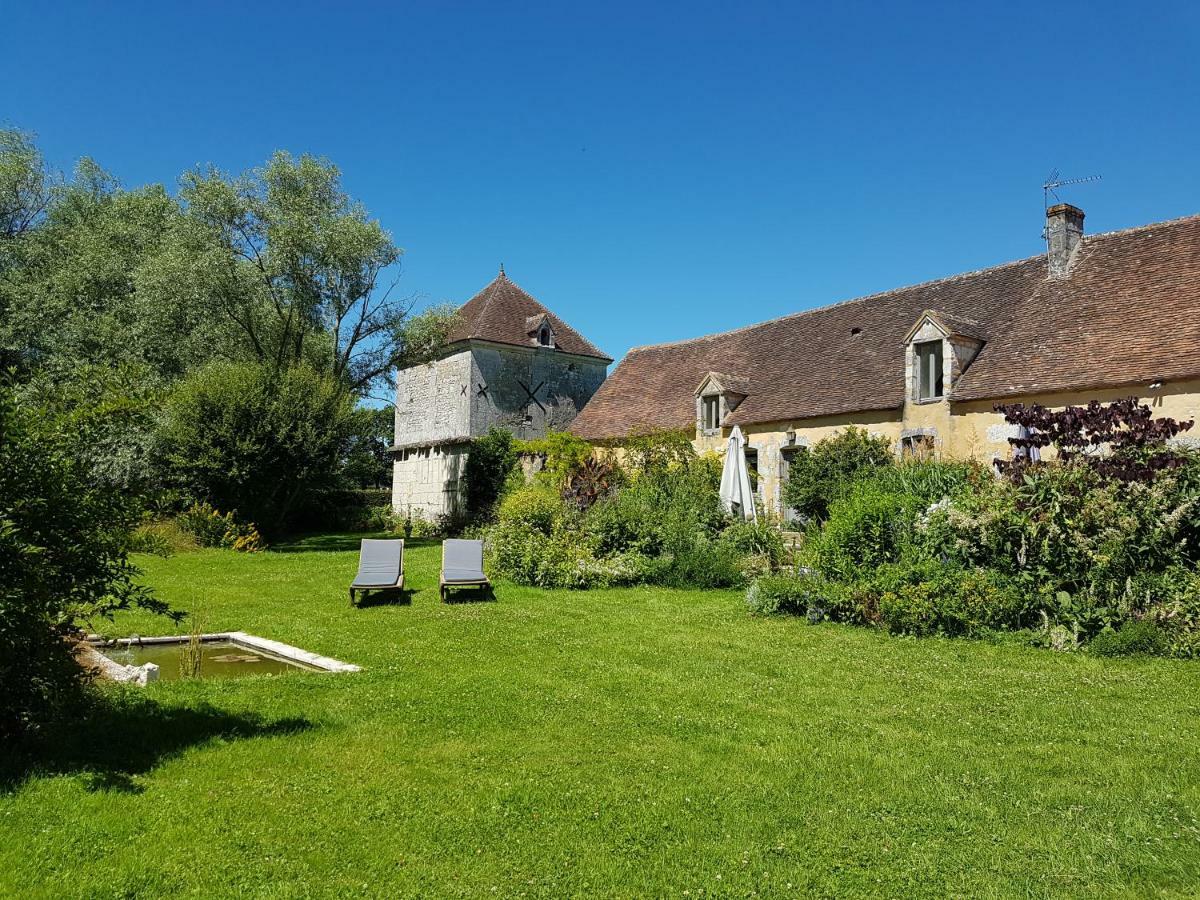 La Chapelle-MontligeonLe Bourgis住宿加早餐旅馆 外观 照片